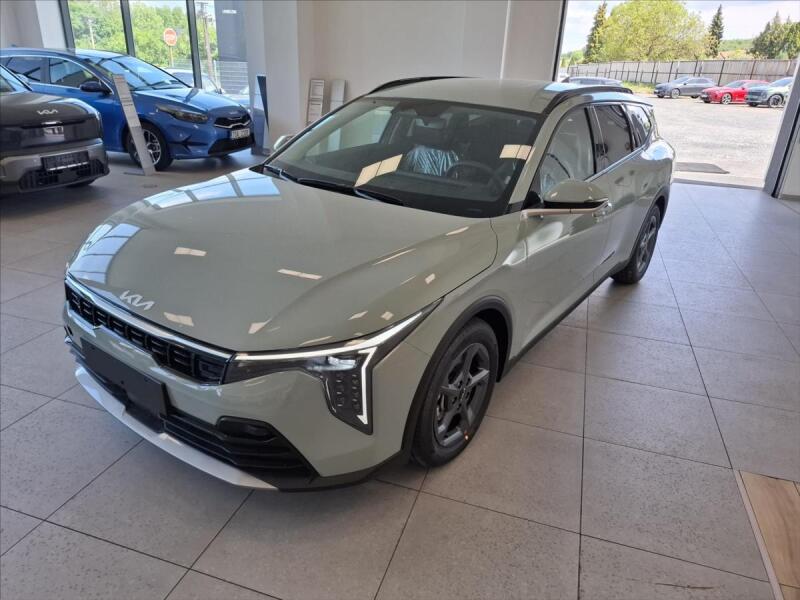 Kia K4