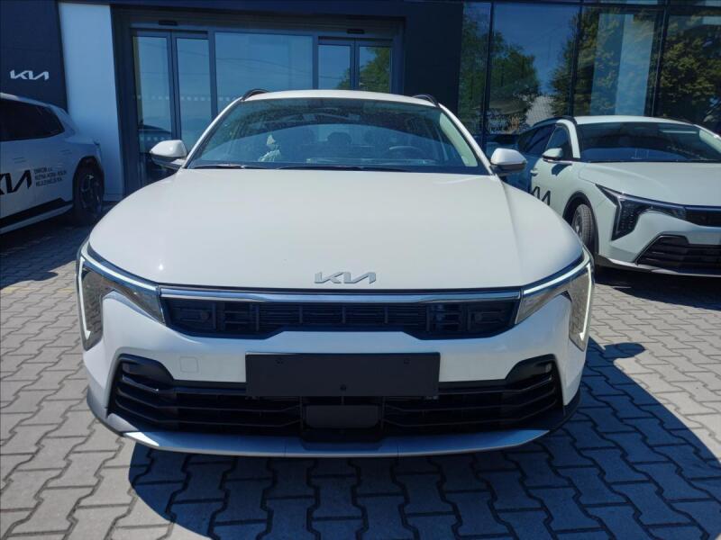 Kia K4