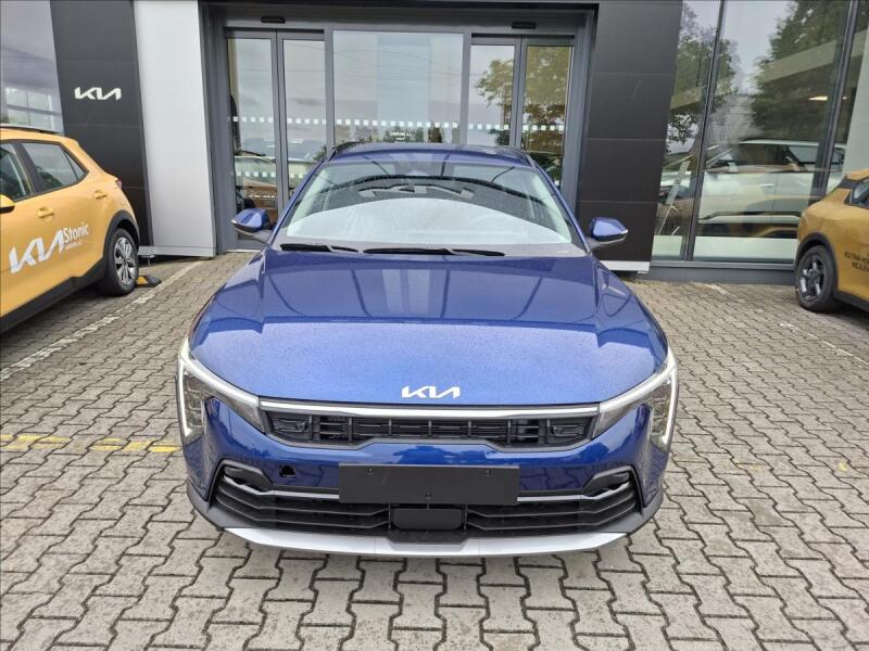 Kia K4