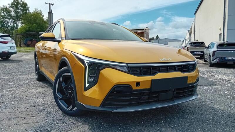 Kia K4