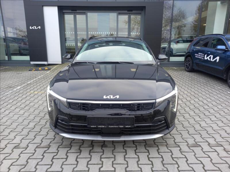 Kia K4