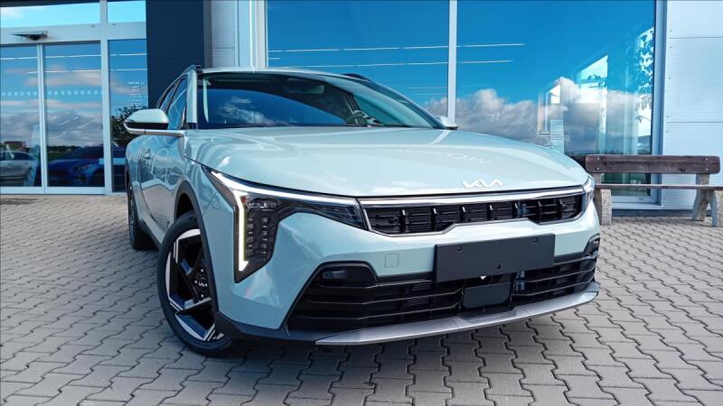 Kia K4