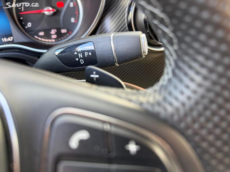 Mercedes-Benz Serii V