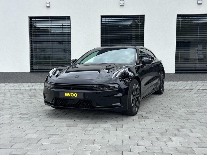 ZEEKR 001