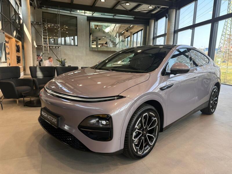 Xpeng G6