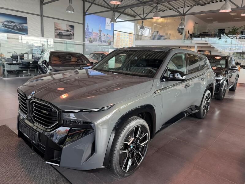BMW XM