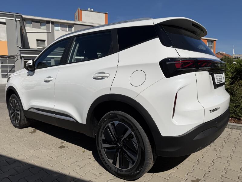 Chery Tiggo 4 HEV