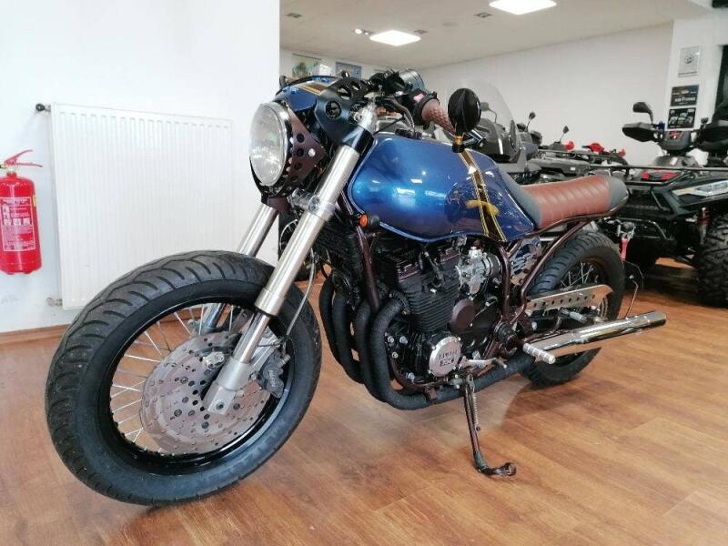 Yamaha XJ 600