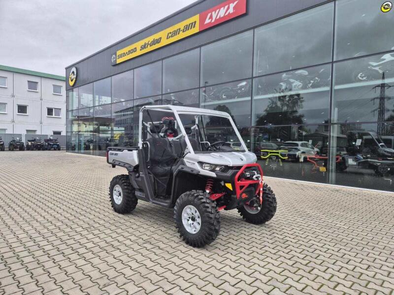 Can-Am Traxter HD 10 XMR INT