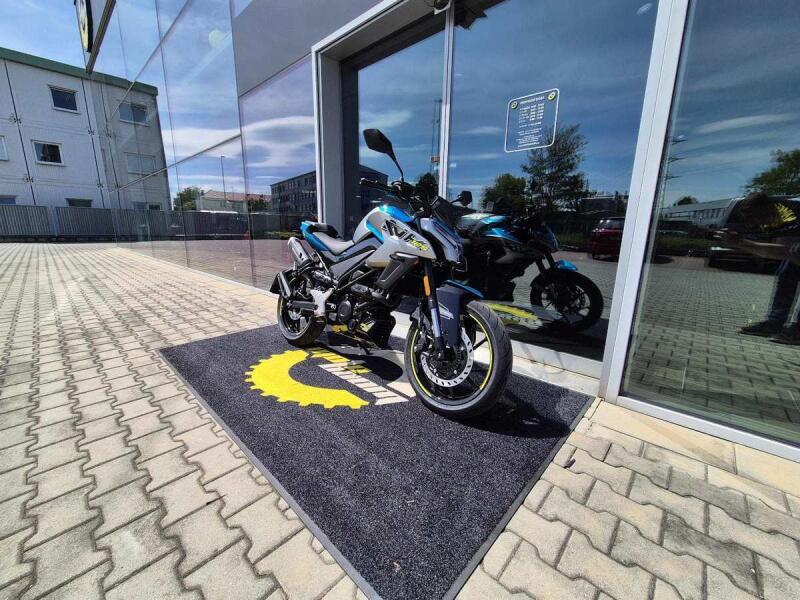 CFMOTO