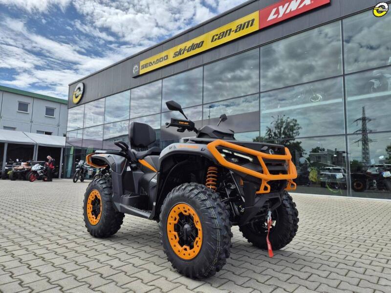 Can-Am Outlander Max 1000 XT-P