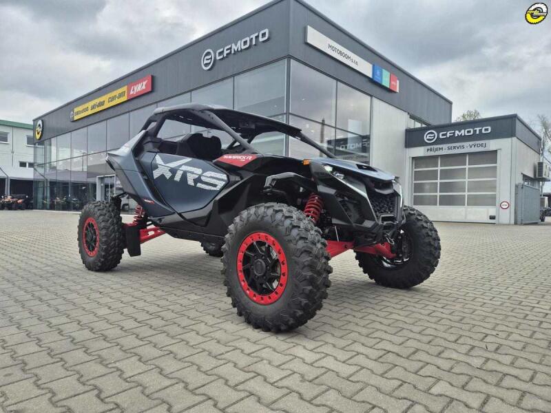Can-Am Maverick R