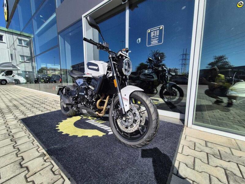 Moto Morini Seiemmezzo