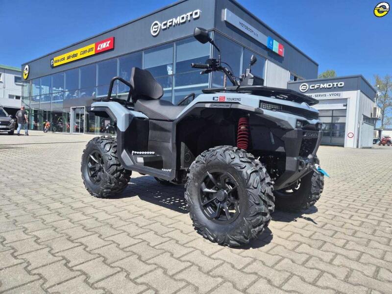 CFMOTO Gladiator X520
