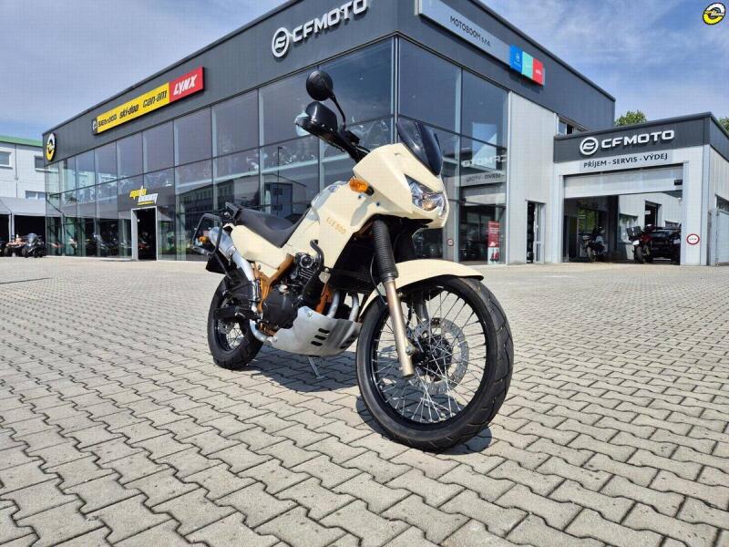 Kawasaki KLE 500