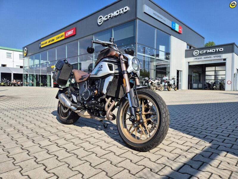 CFMOTO 700 CL-X Heritage