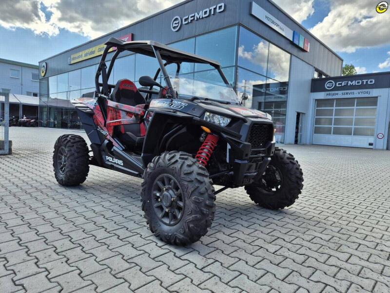 Polaris RZR 1000 XP