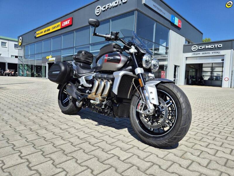 Triumph Rocket 3