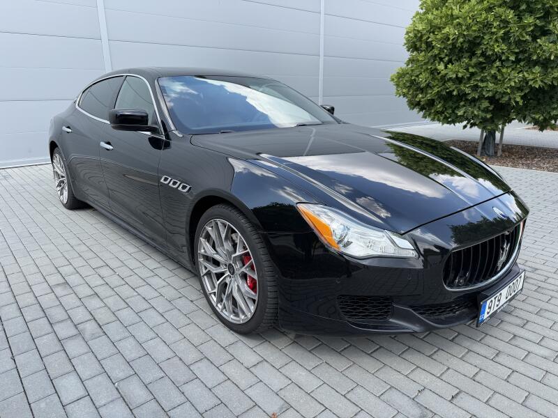 Maserati Quattroporte