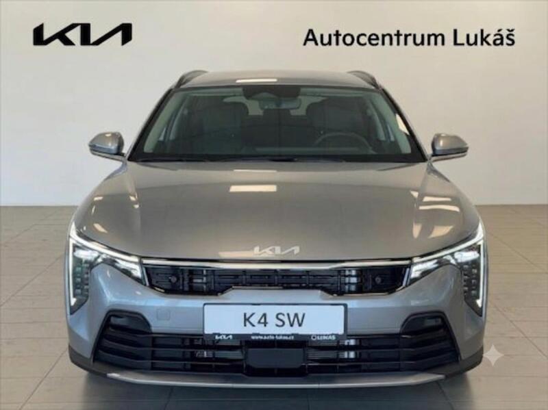 Kia K4