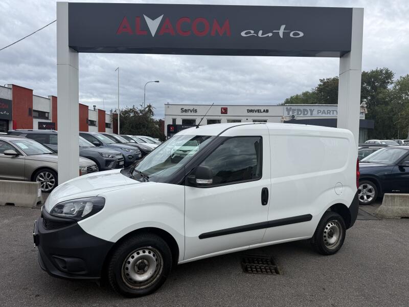 Fiat Dobl�