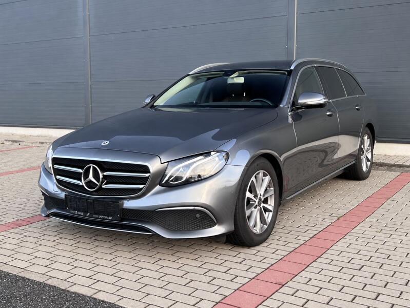 Mercedes-Benz Triedy E