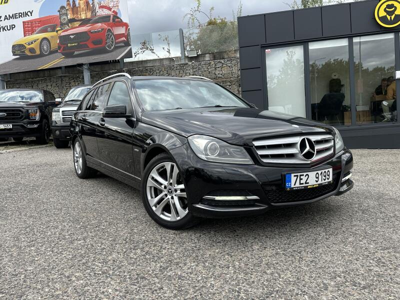 Mercedes-Benz Triedy C