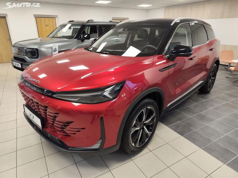 BAIC X7