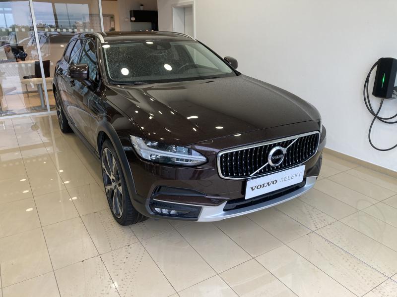Volvo V90