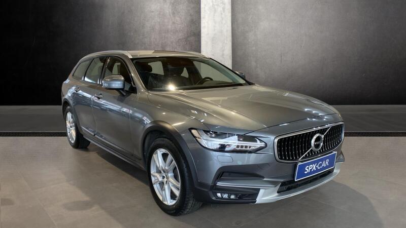Volvo V90