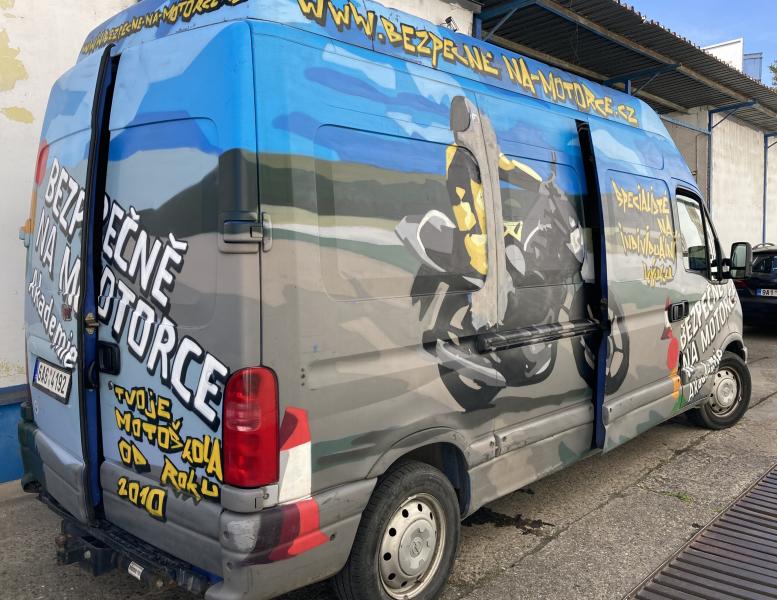 Opel Movano