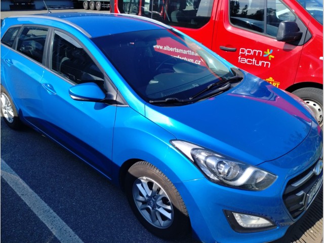 Hyundai i30 1.6 /81kW