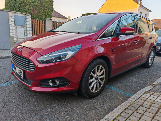 Ford S-MAX