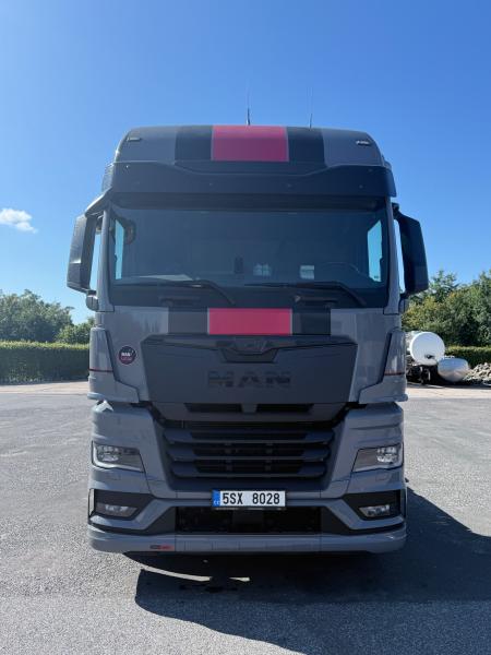 MAN TGX