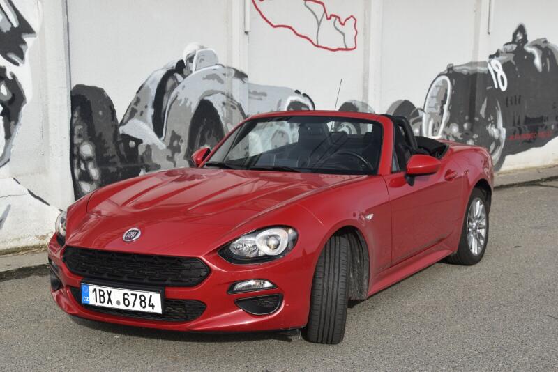 Fiat 124 Spider