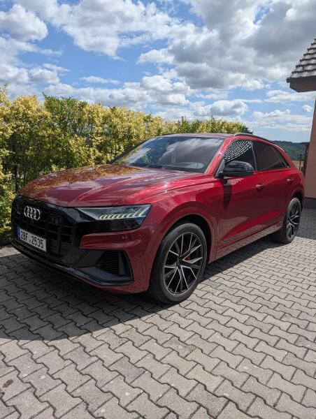Audi SQ8