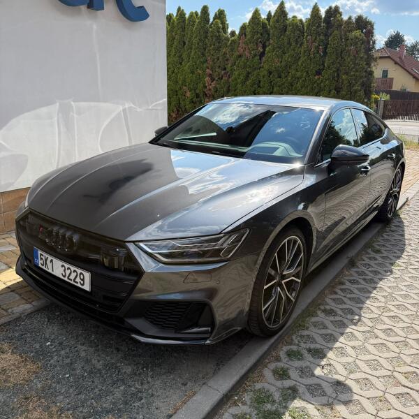 Audi S7