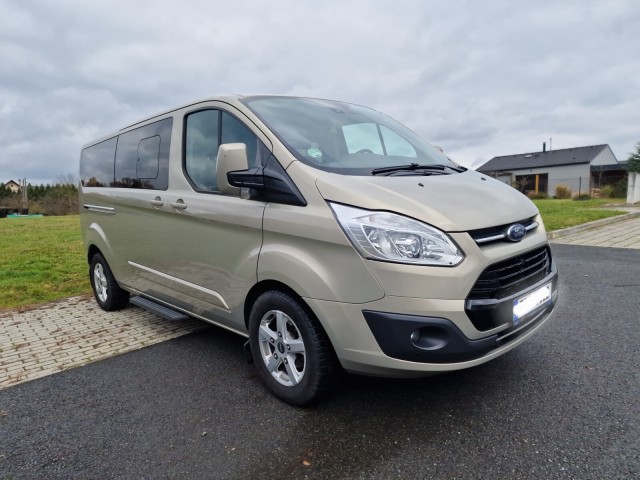 Ford Tourneo Custom