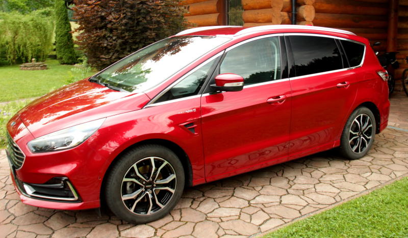 Ford S-MAX