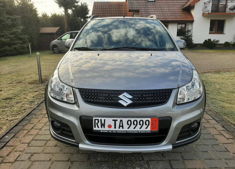 Suzuki SX4