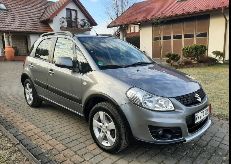 Suzuki SX4