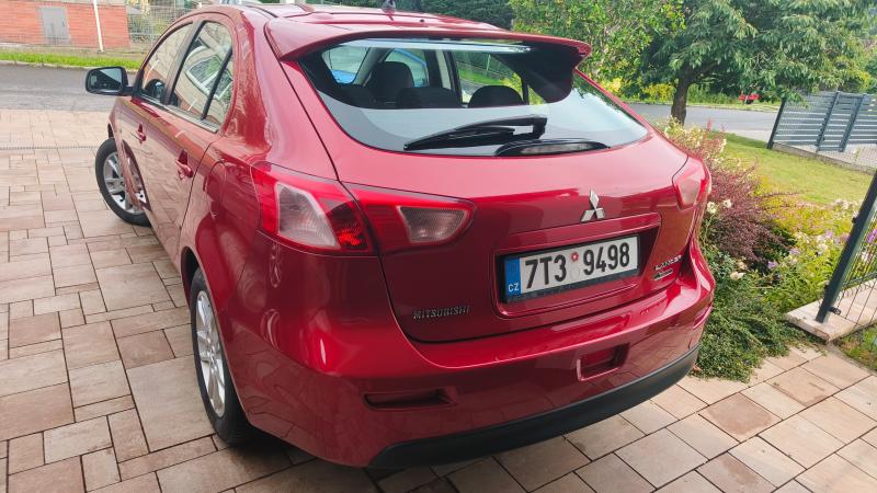 Mitsubishi Lancer