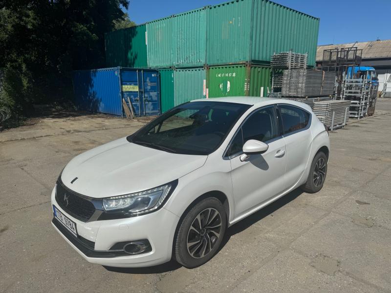 Citron DS4