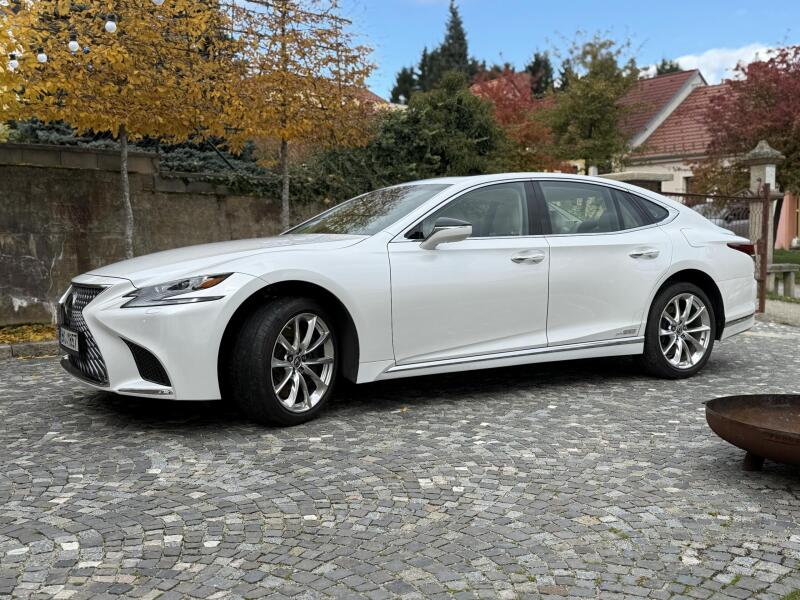Lexus LS 500h