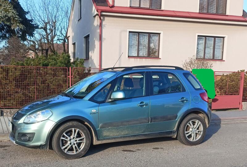 Suzuki SX4