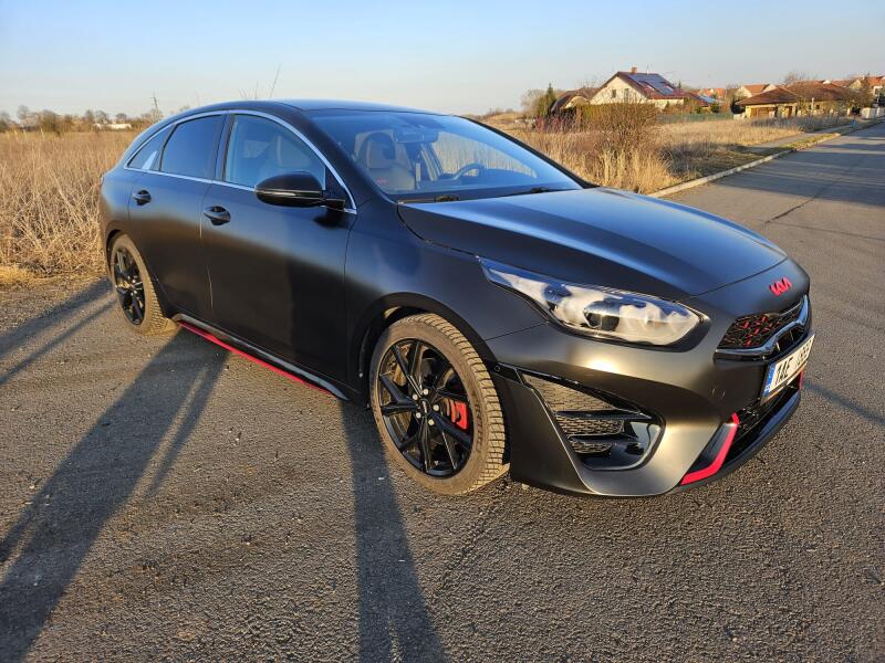 Kia ProCeed