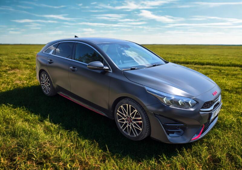 Kia ProCeed