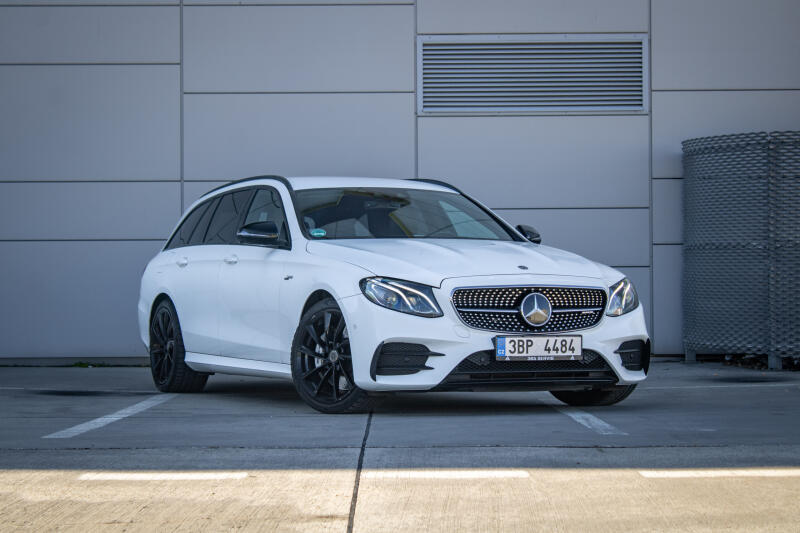 Mercedes-Benz Serii E