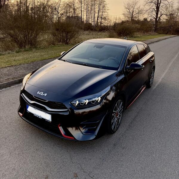 Kia ProCeed