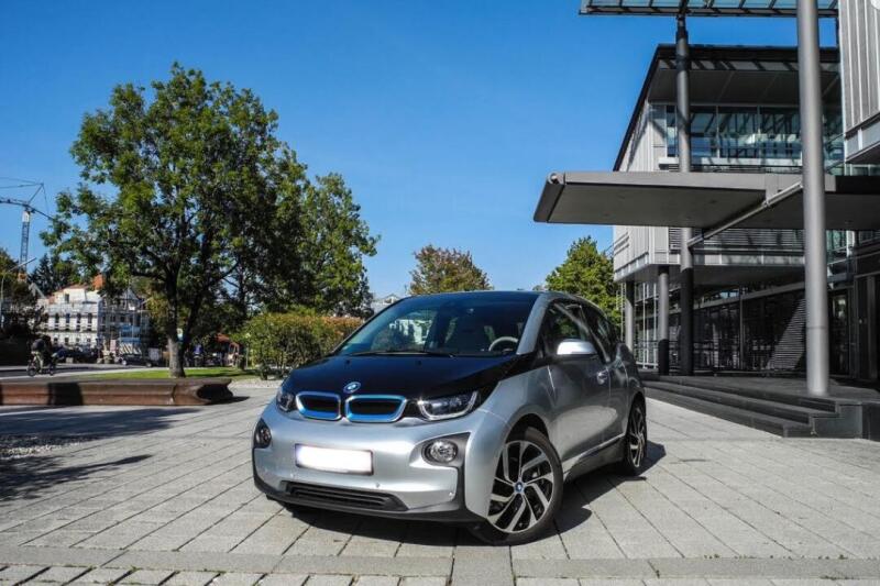 BMW i3
